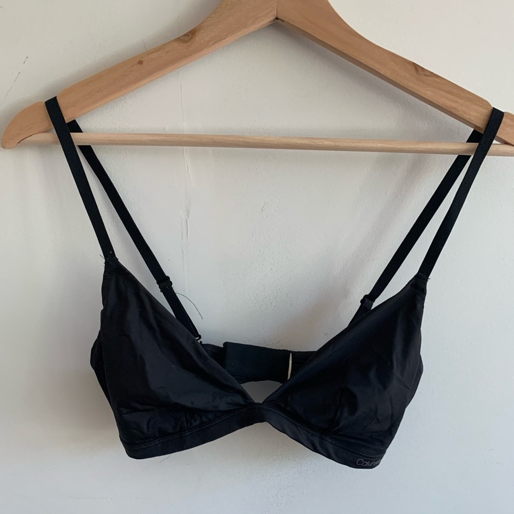 Size M Calvin Klein bralette